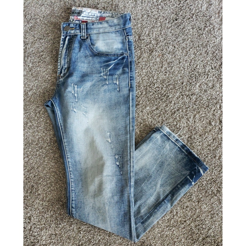 CJ Black Brand Premium Distressed Relaxed Straight Jean Men 32x34 Measured 34x33